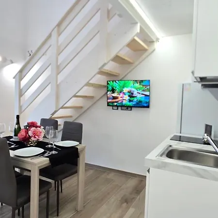 Raymihome Saluzzo 1 Lägenhet *